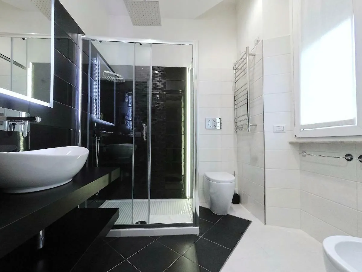 Vatican Luxury Corner Rom Apartment